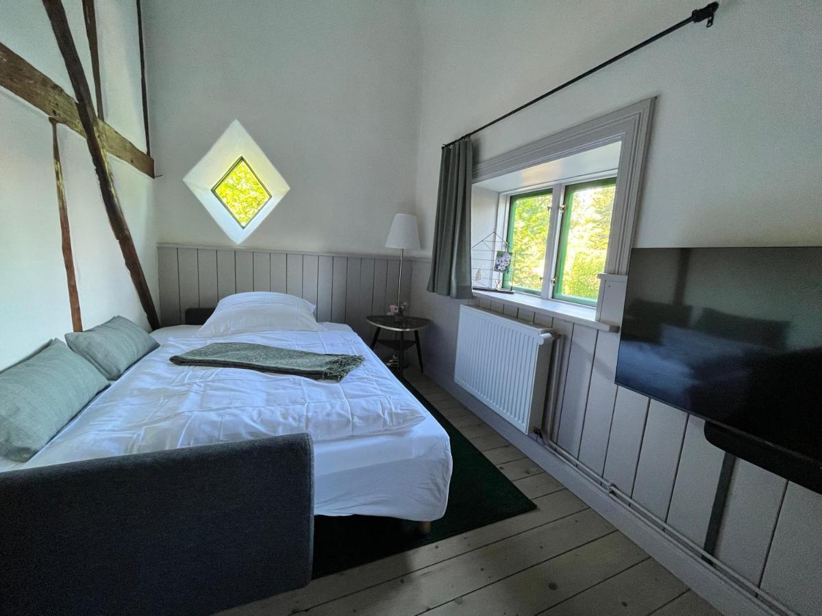 Reetscheune Kruezen Kruzen Exteriér fotografie
